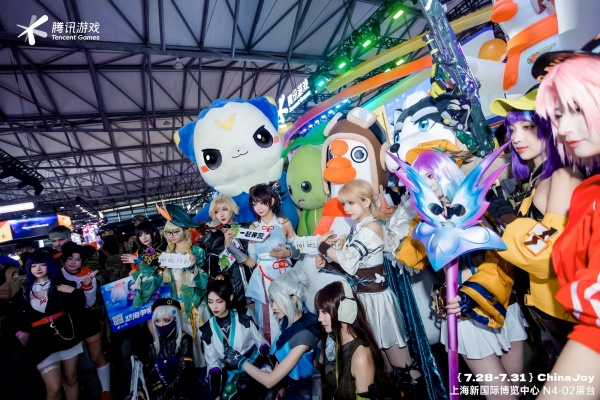 腾讯魔方工作室携《火影忍者》手游登录ChinaJoy