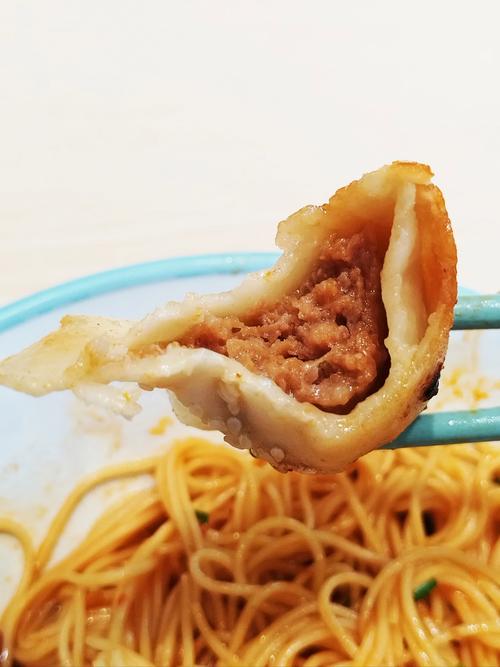 江教授要稳住肉馅小水饺要爆开啦