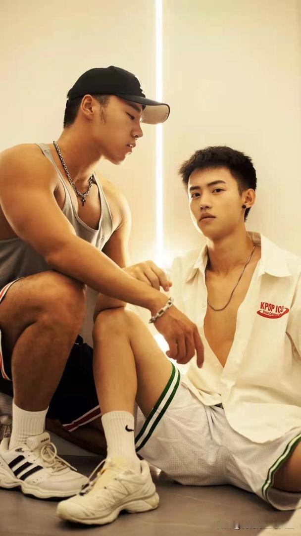 男同网:一起探索同志世界