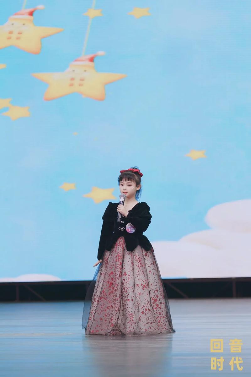极具潜力的 12 岁小女孩 rapper,拥有独特的音乐风格和舞台魅力