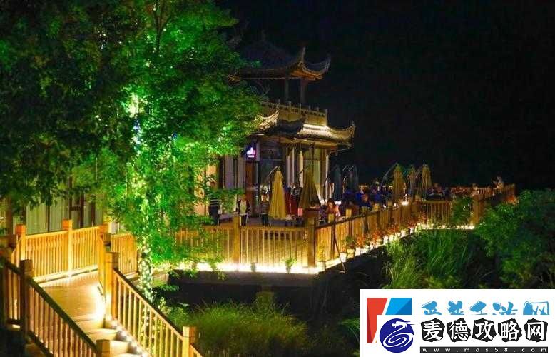 桃源秘境：一处桃源千人品两片红唇万客来