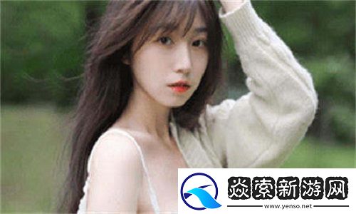 兰姨捂着嘴怕发出声音吵到：生活中的小智慧-教会我们关心与尊重！