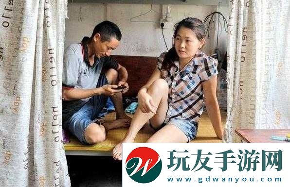 打工和妈妈住一起成夫妻怎么办