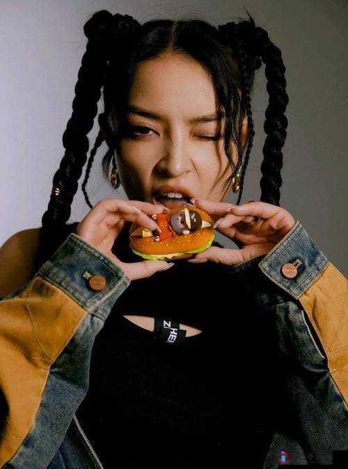 日本 rapper 一姐-展现独特音乐魅力与舞台风采的嘻哈女王