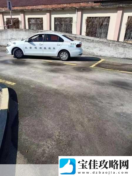 女性跟教练晚上练车合适吗-1.-女性与教练夜间练车：安全性和合适性的探讨