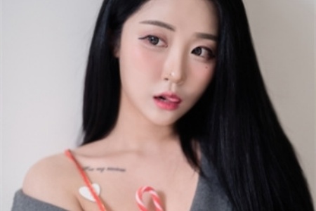 feel性丰满白嫩嫩HD：在性感与优雅之间的平衡