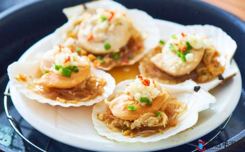 哇腿再打开一点就能吃到美味的扇贝了:美食图片分享