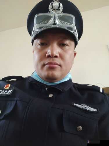 看门狗军团**招募与严厉惩处成就完成方法详解