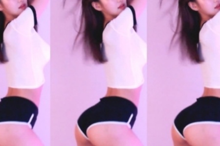 女教师用夹我的动漫：一个课堂的冒险