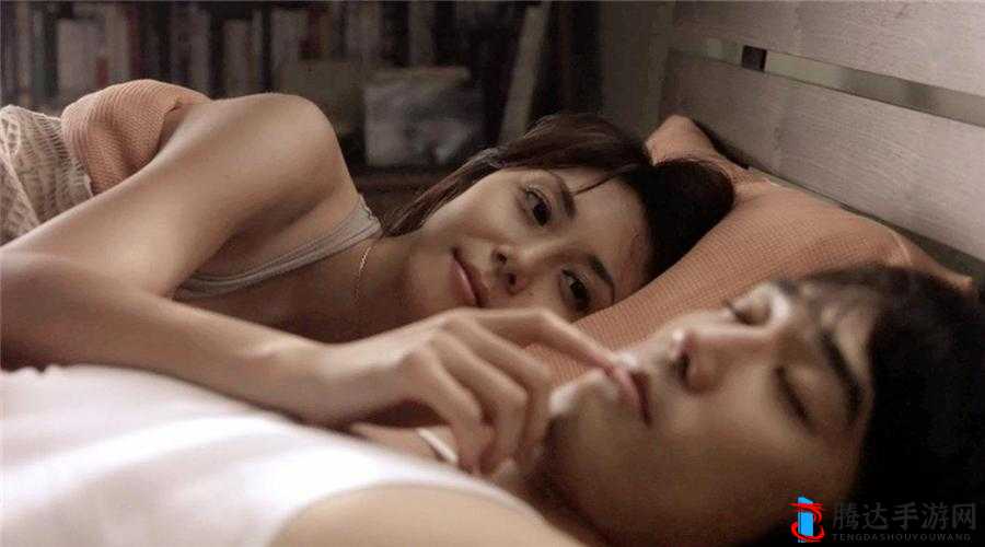 男女一起嗟嗟免费观看——精彩影视不容错过