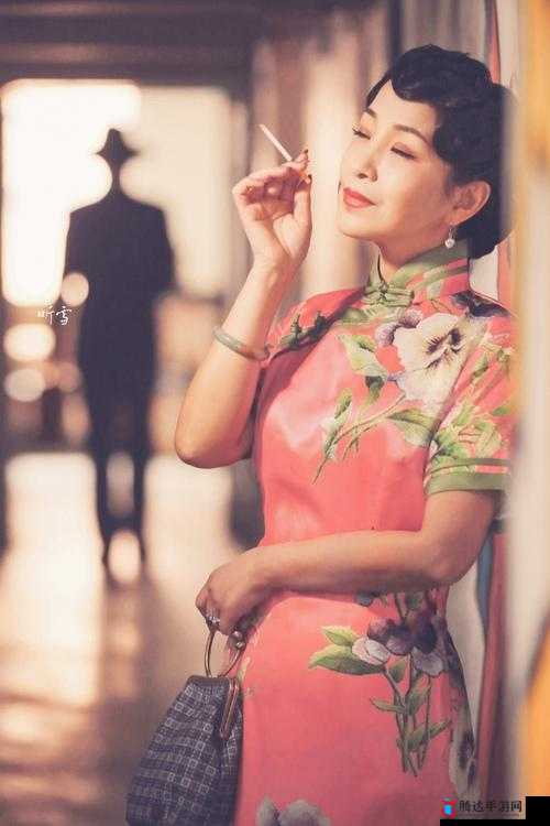 女人 ZZZZ0000XXXXX 的别样精彩人生故事