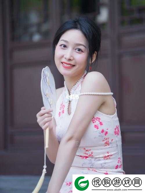 梁佳芯旗袍平面拍摄现场花絮曝光，揭秘传统与现代融合的时尚魅力