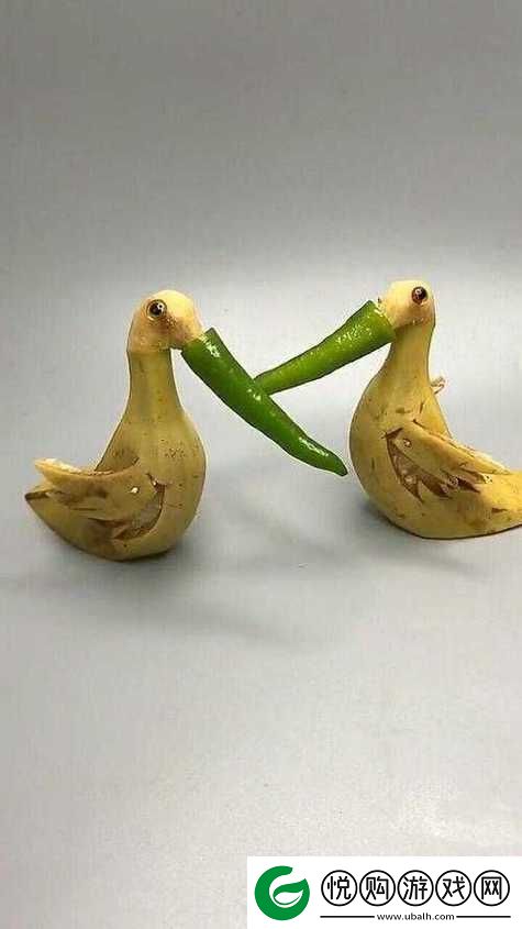 午煮香蕉小辣椒：独特美食的奇妙组合与滋味探索