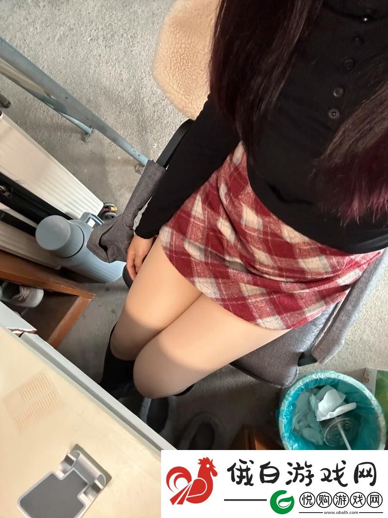 情感的纷乱与成长：乱女1一7第一章乱女小丹青松资讯