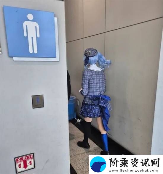 又一位大师点赞紫色韵味-整容后看身材的囧图